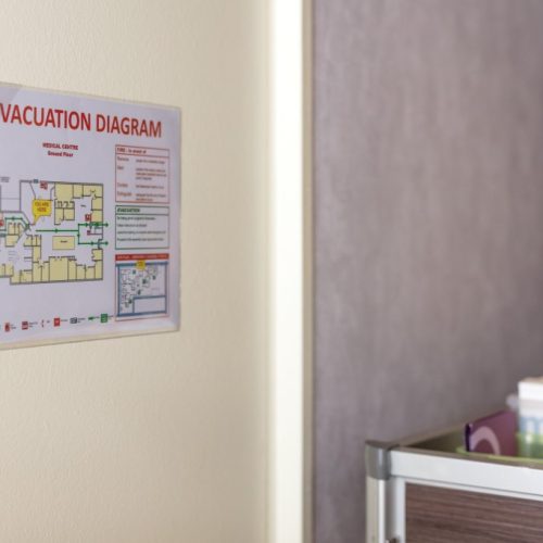 Samolepljivi džep za papir sa zatvaranjem na uglu A3, pak