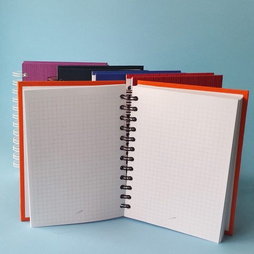Sveska B6 300PAGES TP KARO spirala, PERO - Image 2